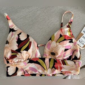 NWT - Billabong Floral Bikini Top
